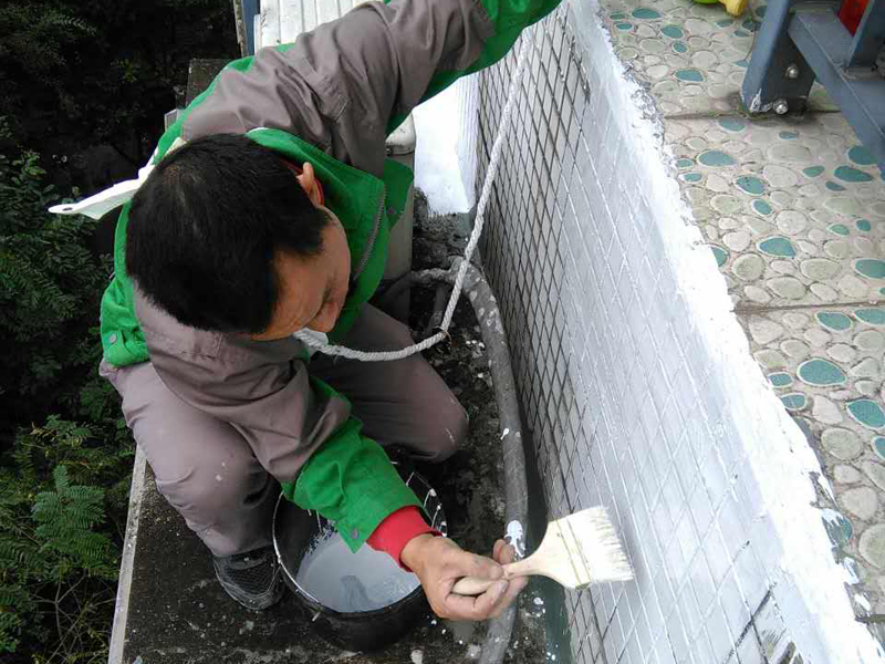 外墻飄窗防水處理，密封開裂墻面阻隔雨